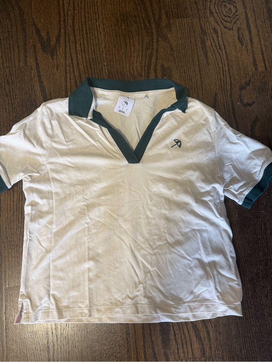 PUMA Green & White golf shirt sleeve shirt